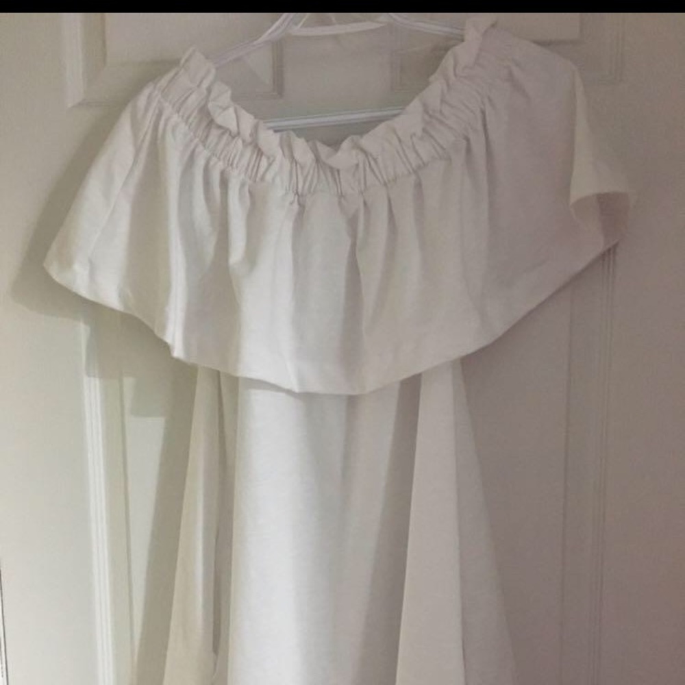 H&M off the shoulders Dress Size XS